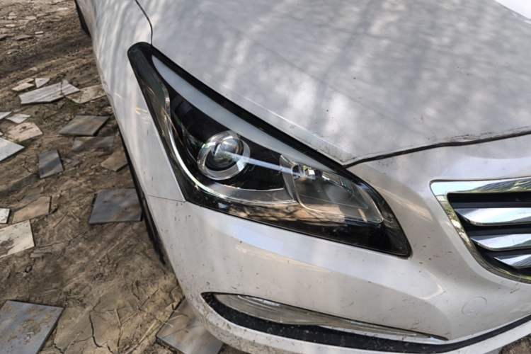 Used Hyundai Mistra 2014 1.8L Automatic Smart GLS Right Front Headlight
