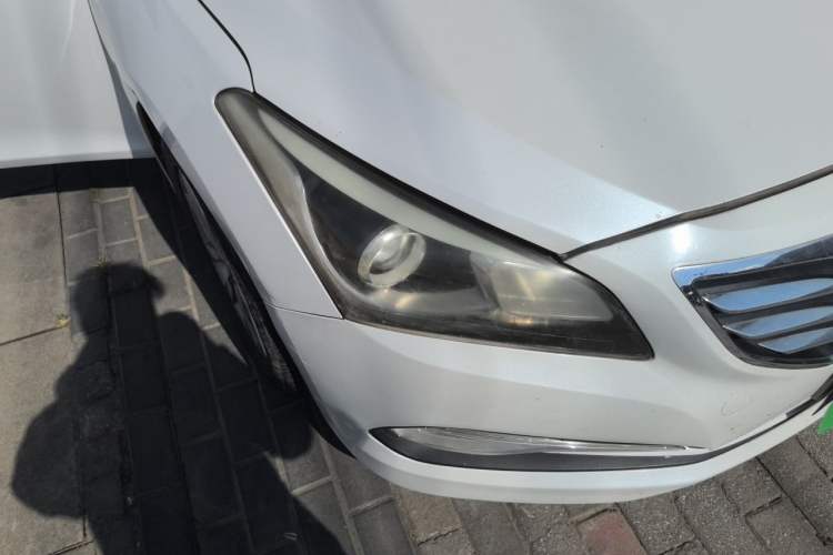 Used Hyundai Mistra 2014 1.8L Automatic Smart GLS Right Front Headlight