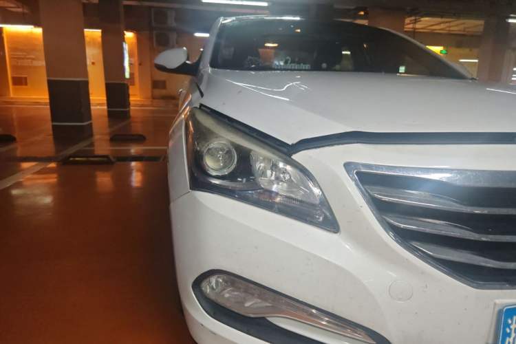 Used Hyundai Mistra 2014 1.8L Automatic Smart GLS Right Front Headlight