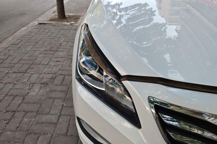 Used Hyundai Mistra 2014 1.8L Automatic Smart GLS Right Front Headlight