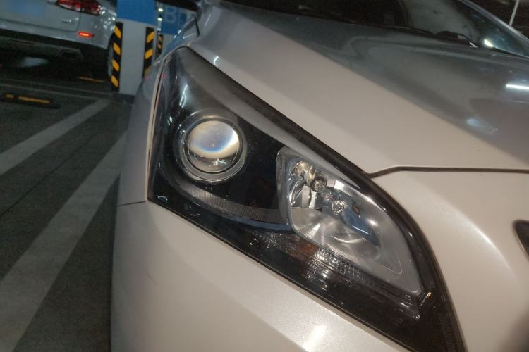 Used Hyundai Mistra 2014 1.8L Automatic Smart GLS Right Front Headlight