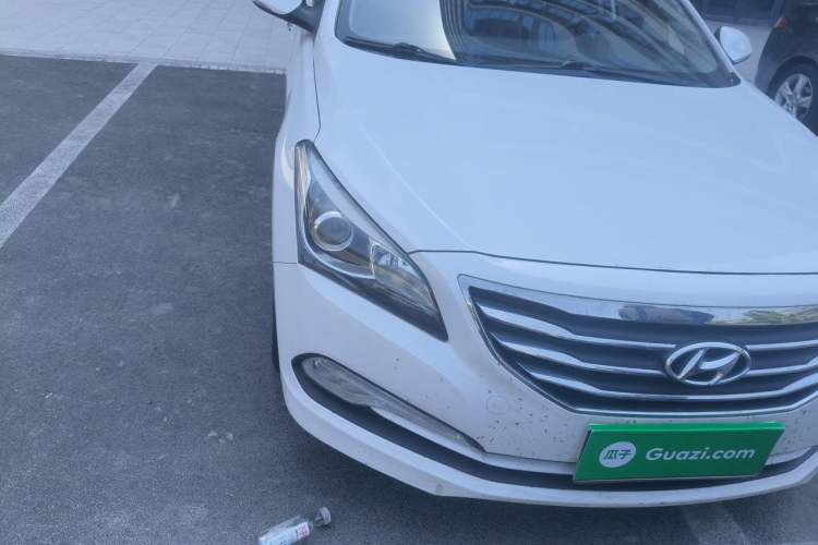 Used Hyundai Mistra 2014 1.8L Automatic Smart GLS Right Front Headlight