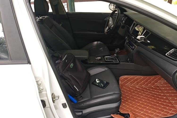 Used Hyundai Mistra 2014 1.8L Automatic Smart GLS Right Front Seat