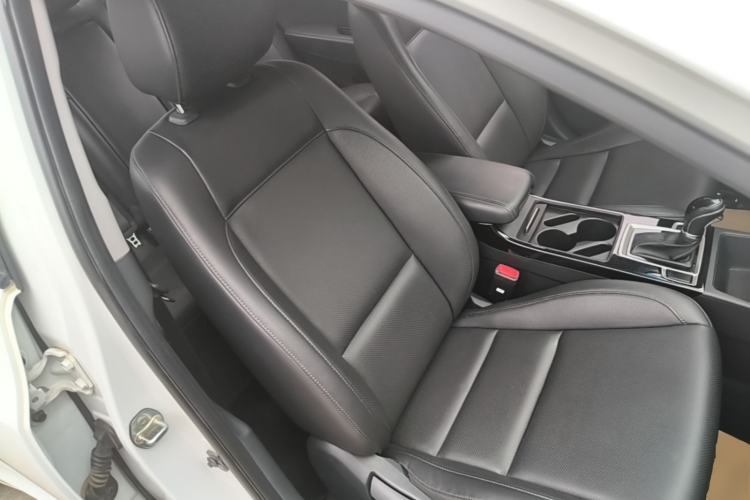 Used Hyundai Mistra 2014 1.8L Automatic Smart GLS Right Front Seat