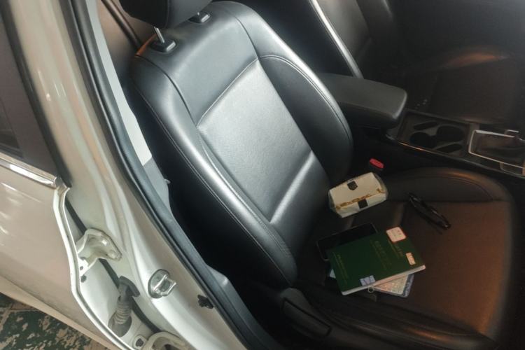 Used Hyundai Mistra 2014 1.8L Automatic Smart GLS Right Front Seat