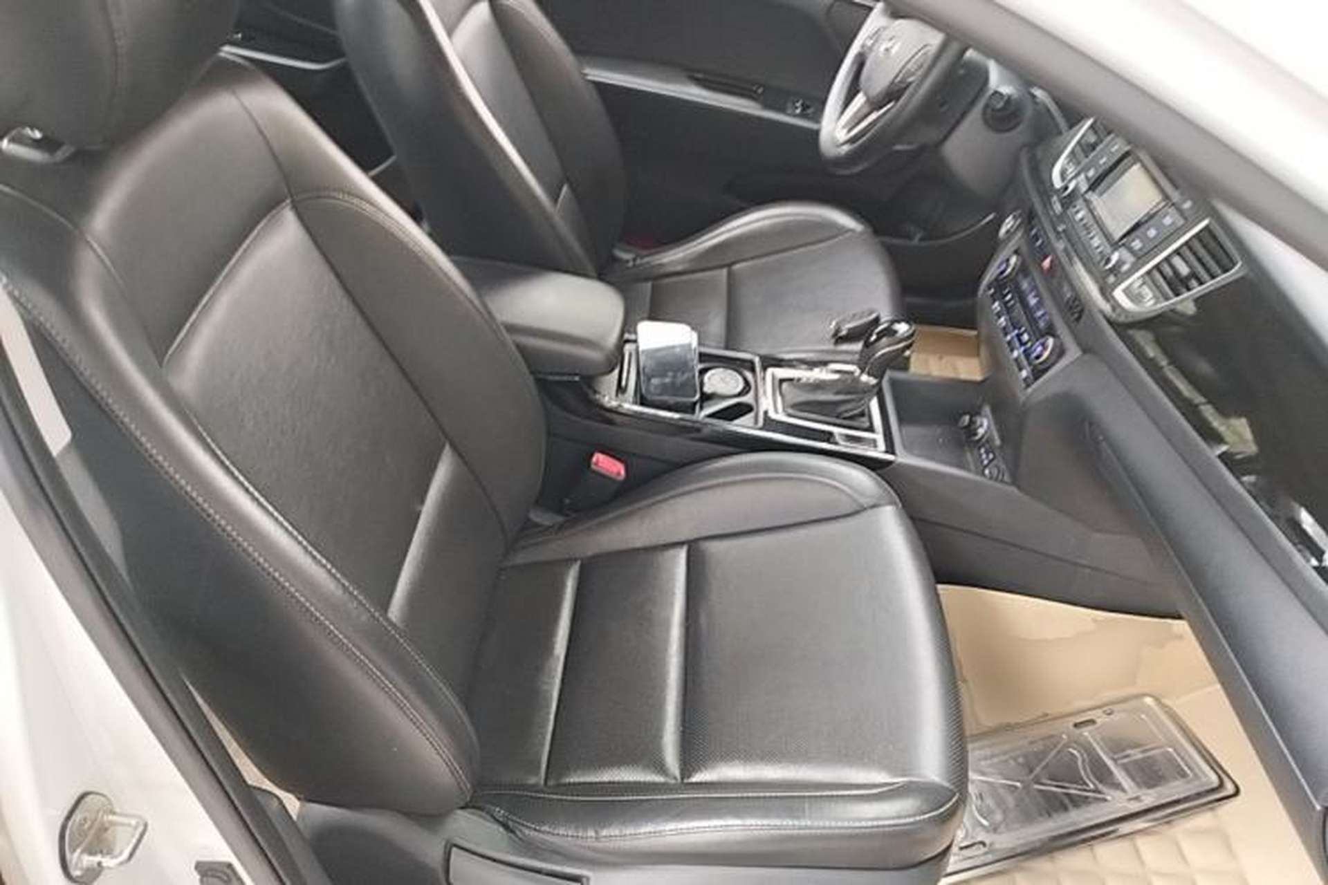 Used Hyundai Mistra 2014 1.8L Automatic Smart GLS Right Front Seat