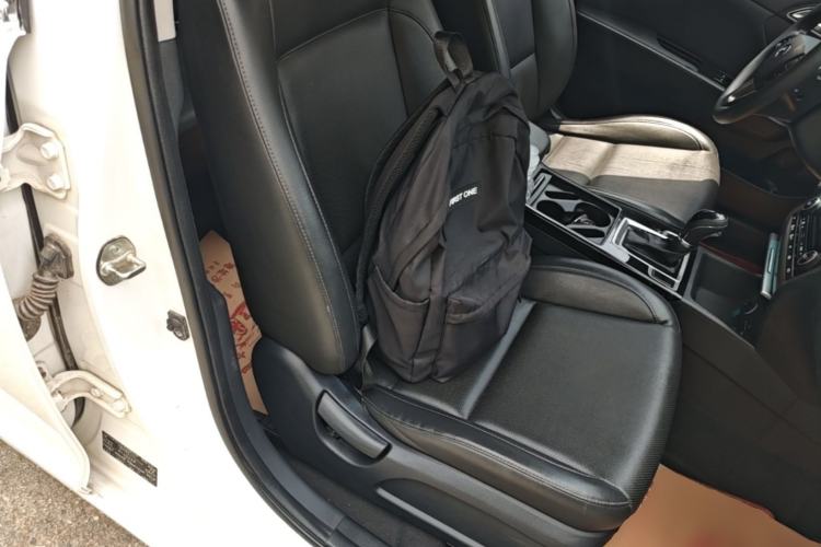 Used Hyundai Mistra 2014 1.8L Automatic Smart GLS Right Front Seat