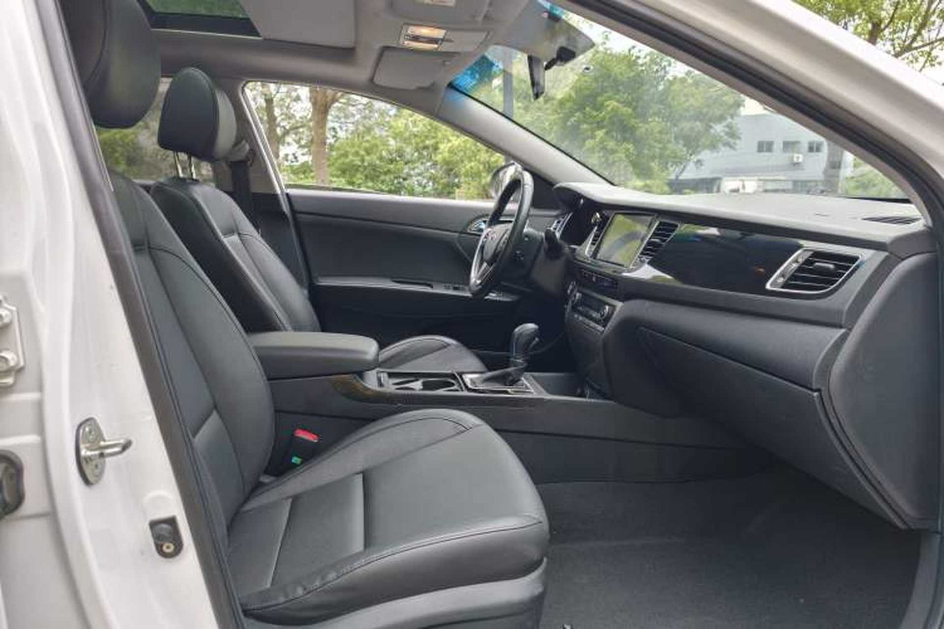 Used Hyundai Mistra 2014 1.8L Automatic Deluxe DLX Model Right Front Seat