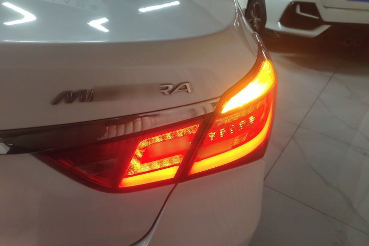 Used Hyundai Mistra 2014 1.8L Automatic Deluxe DLX Model Right Rear Taillight