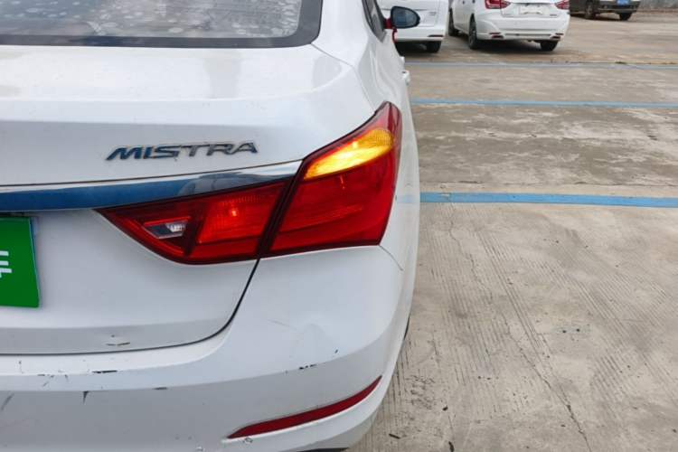 Used Hyundai Mistra 2014 1.8L Manual Comfort GL Model Right Rear Taillight