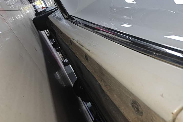 Used Hyundai Mistra 2014 1.8L Automatic Smart GLS Right Side Sill