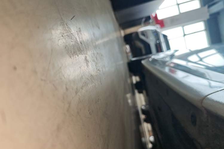 Used Hyundai Mistra 2014 1.8L Automatic Smart GLS Right Side Sill
