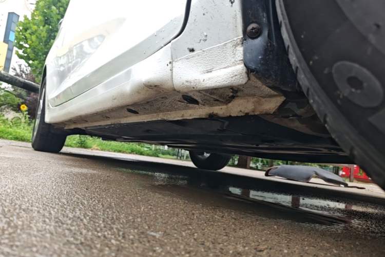 Used Hyundai Mistra 2014 1.8L Automatic Smart GLS Right Side Sill