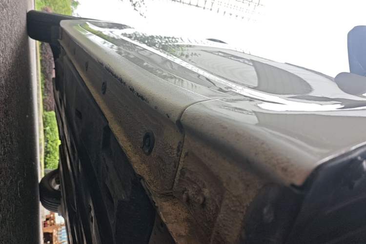 Used Hyundai Mistra 2014 1.8L Automatic Smart GLS Right Side Sill