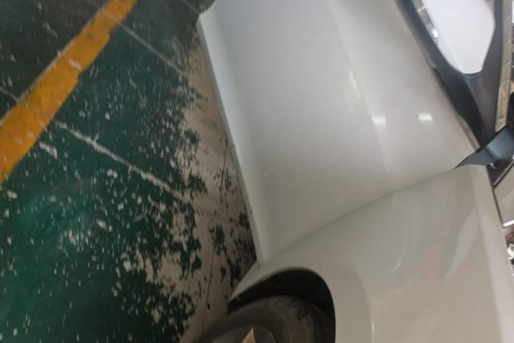 Used Hyundai Mistra 2014 1.8L Automatic Smart GLS Right Side Sill