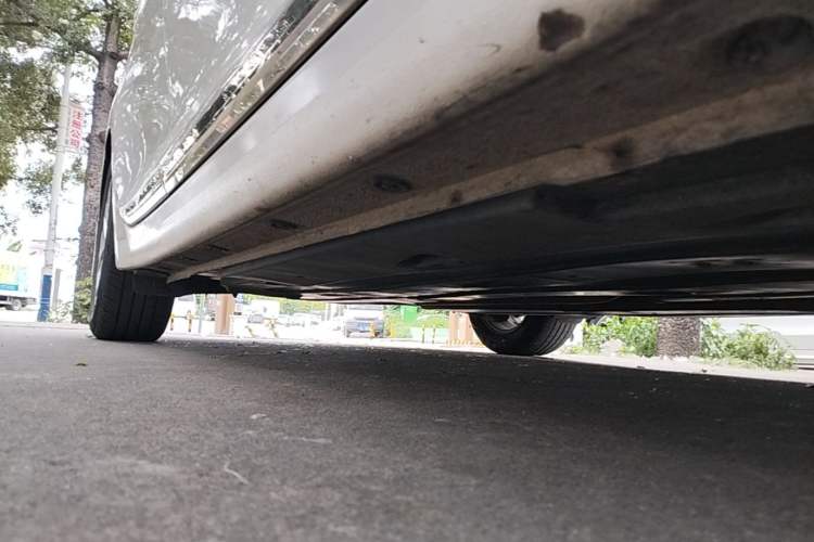 Used Hyundai Mistra 2014 1.8L Automatic Smart GLS Right Side Sill