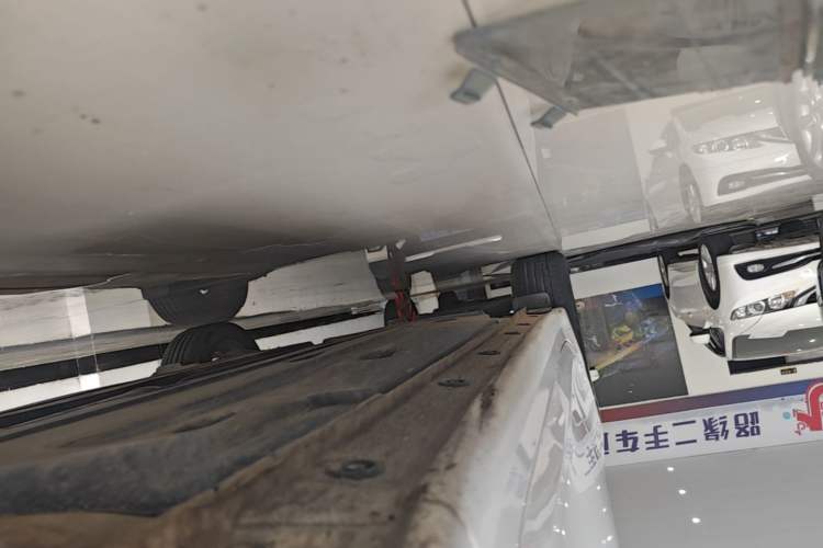 Used Hyundai Mistra 2014 1.8L Automatic Smart GLS Right Side Sill