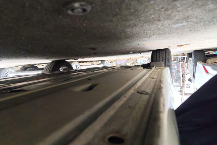 Used Hyundai Mistra 2014 1.8L Automatic Smart GLS Right Side Sill