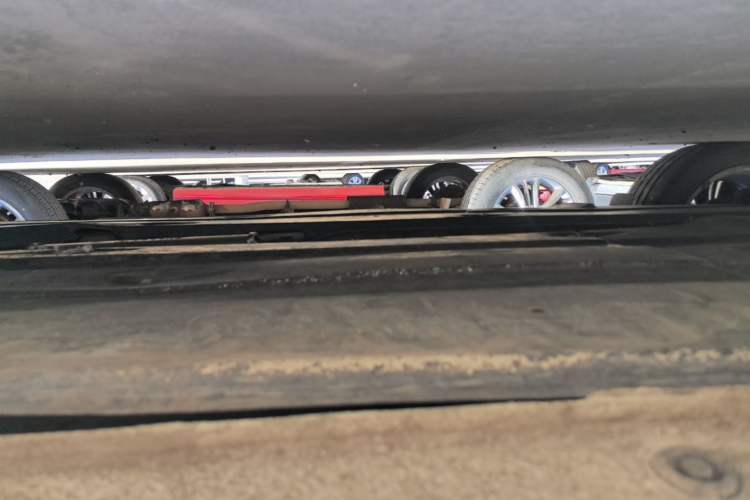 Used Hyundai Mistra 2014 1.8L Automatic Deluxe DLX Model Right Side Sill