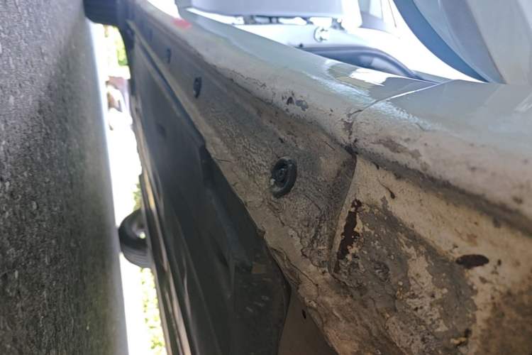 Used Hyundai Mistra 2014 1.8L Automatic Smart GLS Right Side Sill