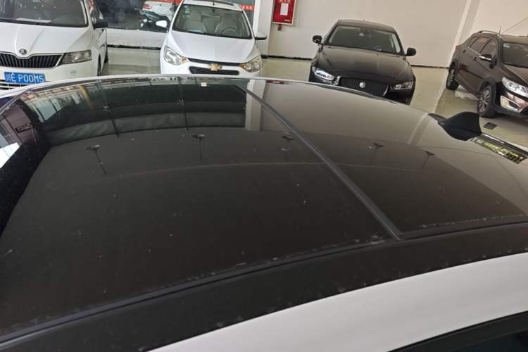 Used Hyundai Mistra 2014 1.8L Automatic Smart GLS Roof