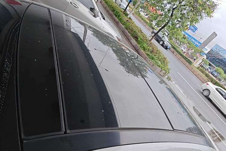 Used Hyundai Mistra 2014 1.8L Automatic Deluxe DLX Model Roof