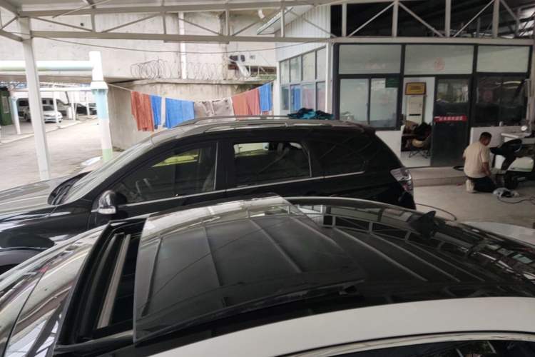Used Hyundai Mistra 2014 1.8L Automatic Deluxe DLX Model Roof