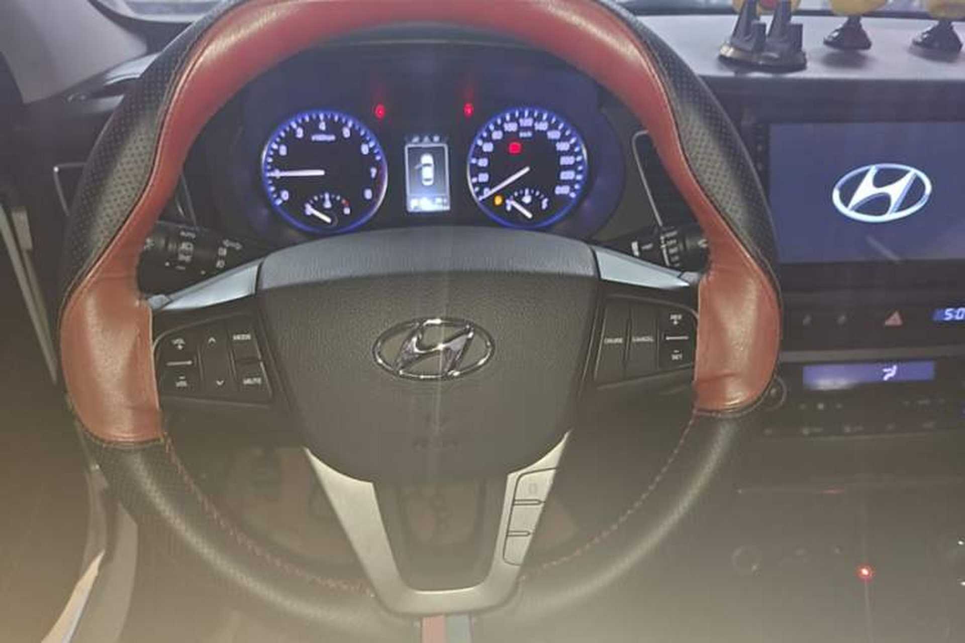 Used Hyundai Mistra 2014 1.8L Automatic Smart GLS Steering Wheel