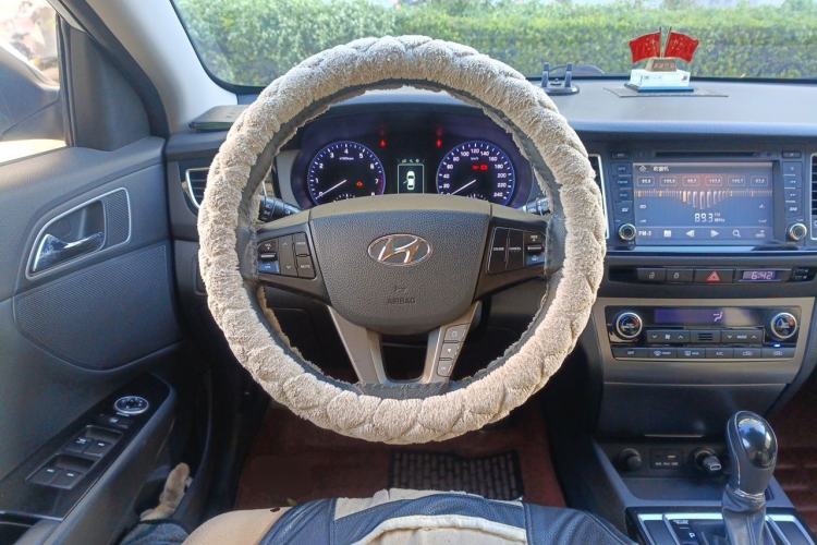 Used Hyundai Mistra 2014 1.8L Automatic Smart GLS Steering Wheel