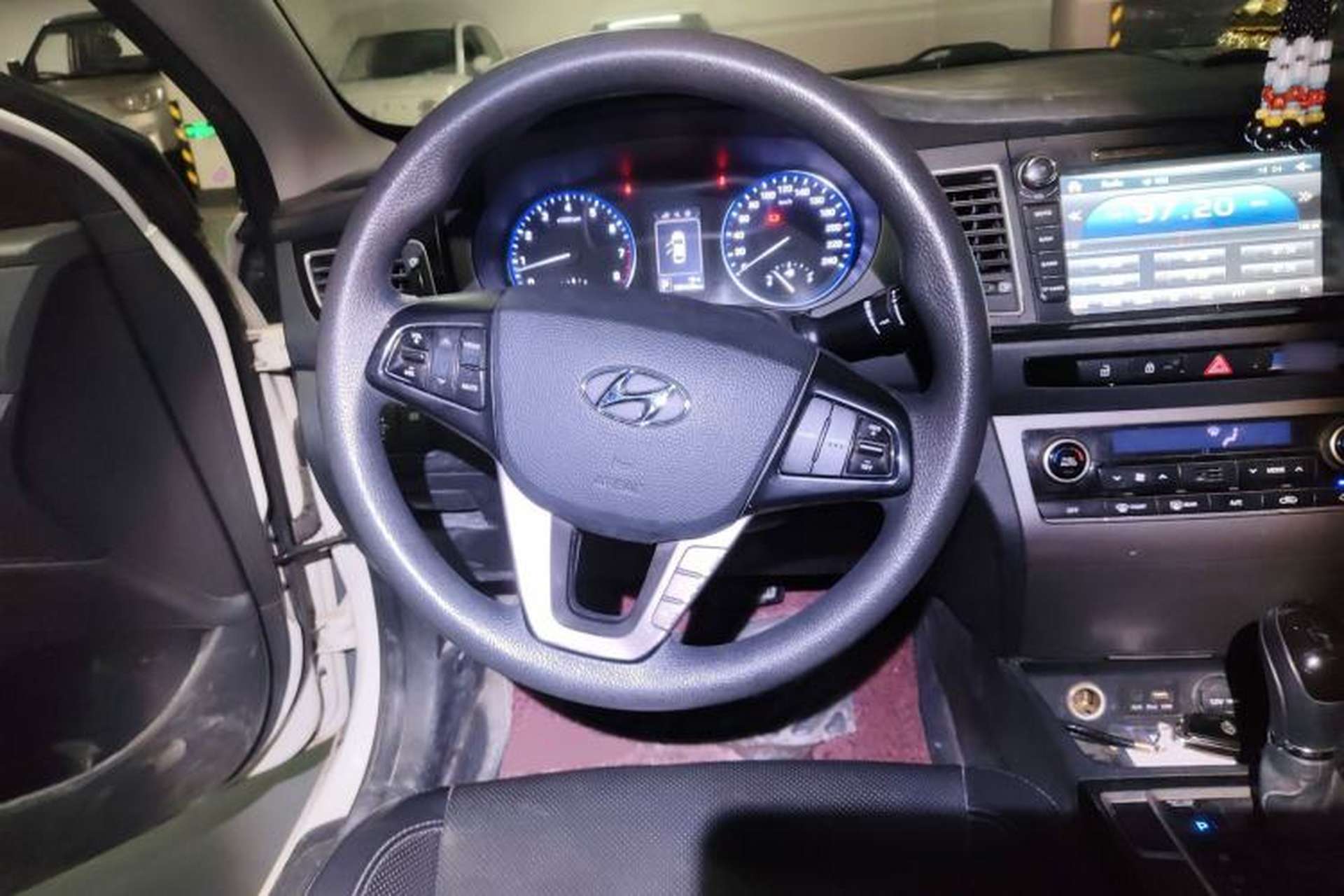 Used Hyundai Mistra 2014 1.8L Automatic Smart GLS Steering Wheel