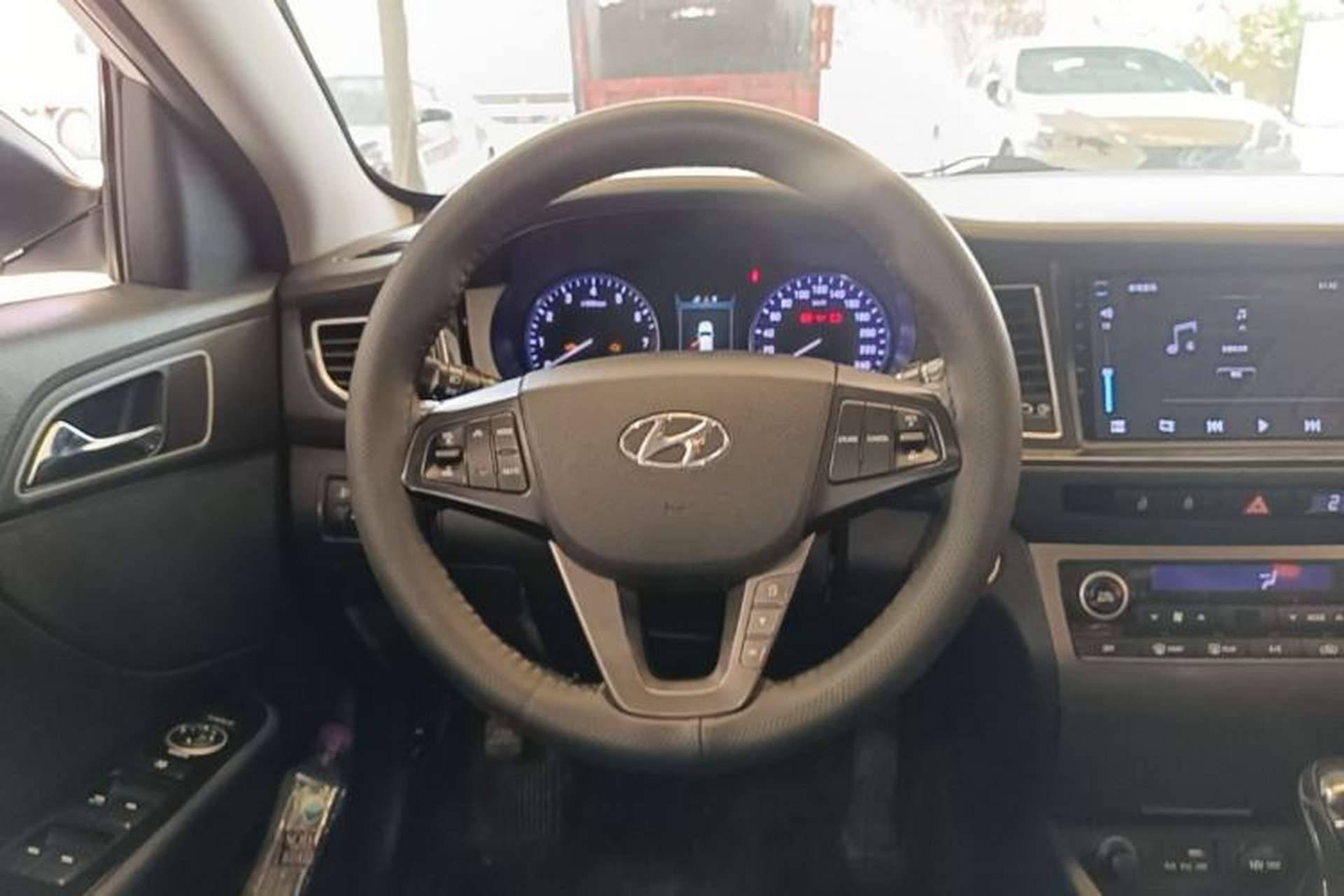 Used Hyundai Mistra 2014 1.8L Automatic Deluxe DLX Model Steering Wheel