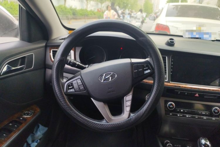 Used Hyundai Mistra 2014 1.8L Automatic Deluxe DLX Model Steering Wheel