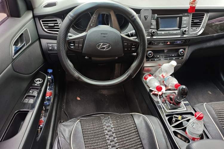 Used Hyundai Mistra 2014 1.8L Automatic Smart GLS Steering Wheel