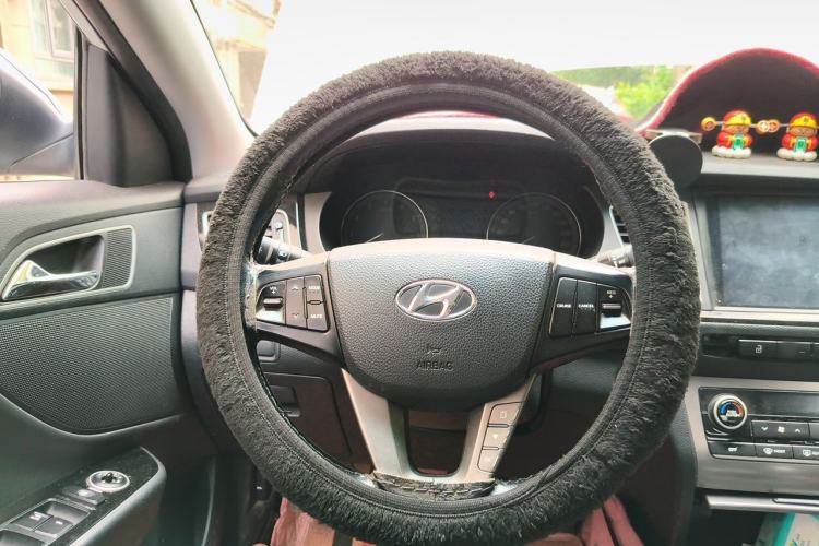 Used Hyundai Mistra 2014 1.8L Automatic Smart GLS Steering Wheel