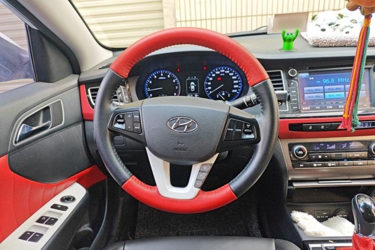 Used Hyundai Mistra 2014 1.8L Automatic Smart GLS Steering Wheel