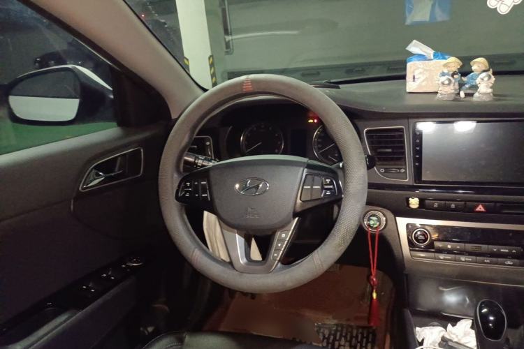 Used Hyundai Mistra 2014 1.8L Automatic Smart GLS Steering Wheel