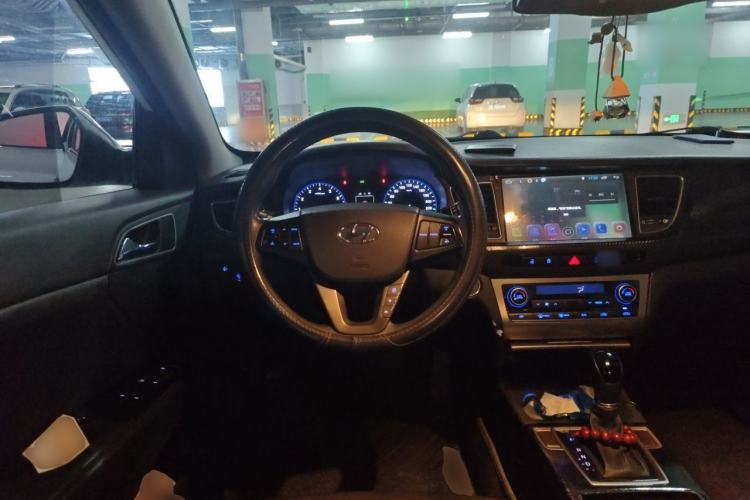 Used Hyundai Mistra 2014 1.8L Automatic Smart GLS Steering Wheel