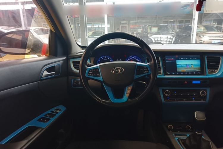 Used Hyundai Mistra 2014 1.8L Manual Comfort GL Model Steering Wheel