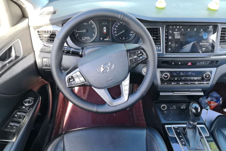 Used Hyundai Mistra 2014 1.8L Automatic Deluxe DLX Model Steering Wheel