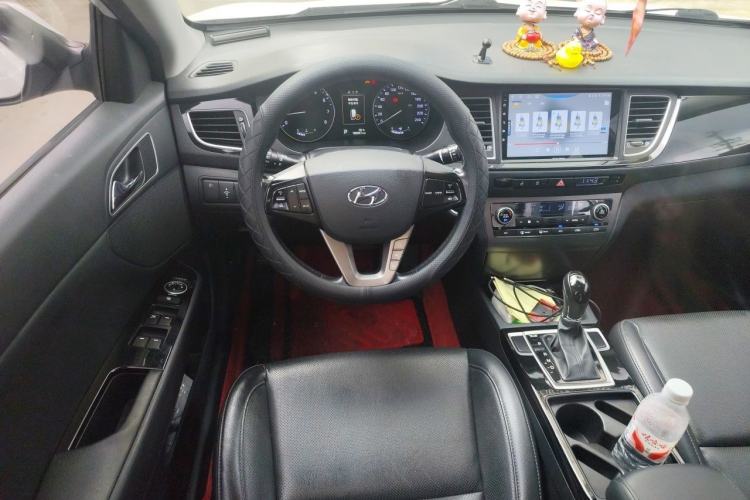 Used Hyundai Mistra 2014 1.8L Automatic Deluxe DLX Model Steering Wheel