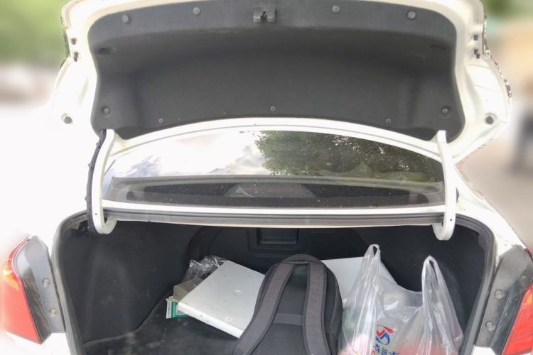 Used Hyundai Mistra 2014 1.8L Automatic Deluxe DLX Model Trunk