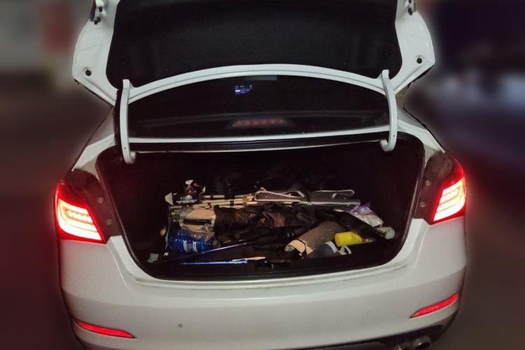 Used Hyundai Mistra 2014 1.8L Automatic Deluxe DLX Model Trunk