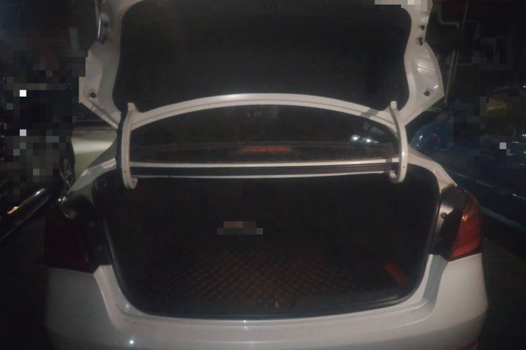 Used Hyundai Mistra 2014 1.8L Automatic Smart GLS Trunk