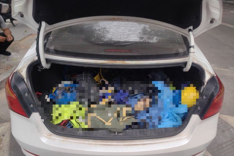 Used Hyundai Mistra 2014 1.8L Automatic Smart GLS Trunk