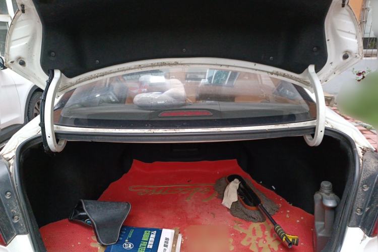Used Hyundai Mistra 2014 1.8L Automatic Smart GLS Trunk