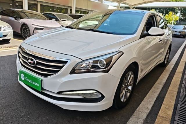 Ojetý Hyundai Mistra 2014 1.8L Automatic Smart GLS