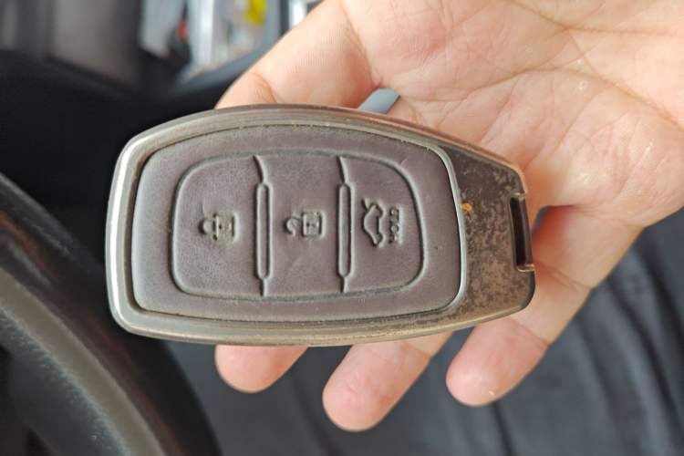 Used Hyundai Mistra 2014 1.8L Automatic Smart GLS Vehicle Key