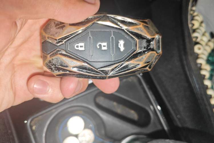 Used Hyundai Mistra 2014 1.8L Automatic Deluxe DLX Model Vehicle Key