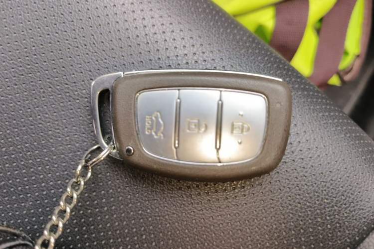 Used Hyundai Mistra 2014 1.8L Automatic Smart GLS Vehicle Key
