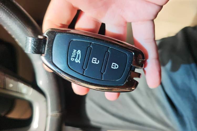 Used Hyundai Mistra 2014 1.8L Automatic Deluxe DLX Model Vehicle Key